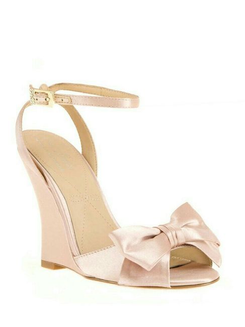 Zapatos: blanco vs color - 4