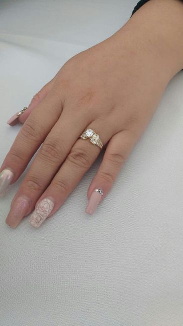 Viernes con "v"  de vamos a ver sus anillos de compromiso 💍 - 1