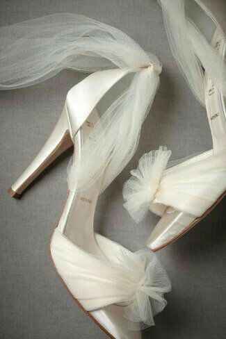 Zapatos: blanco vs color - 3