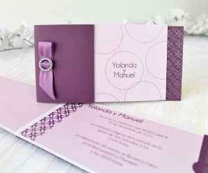 Invitaciones con broche - 2