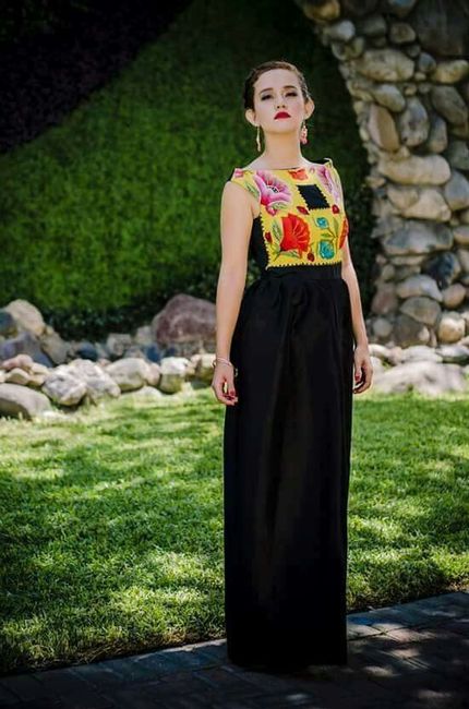 Ayuda con vestido mexicano! - 3