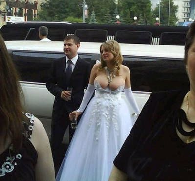 VESTIDO FEO