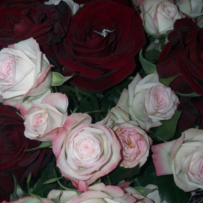 Fotos de anillos de compromiso con flores 💍 - 1