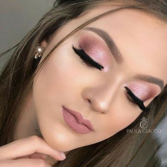 Maquillaje en rosa 🎀 3