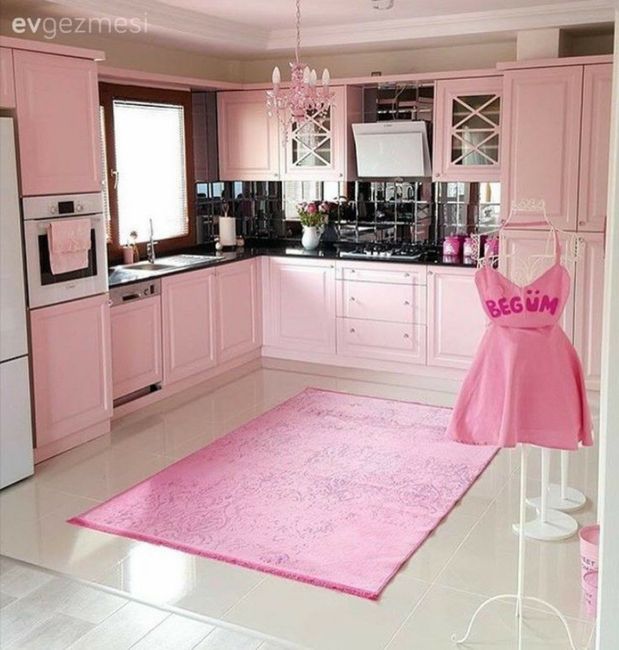Tú cocina en color rosa 🎀 1