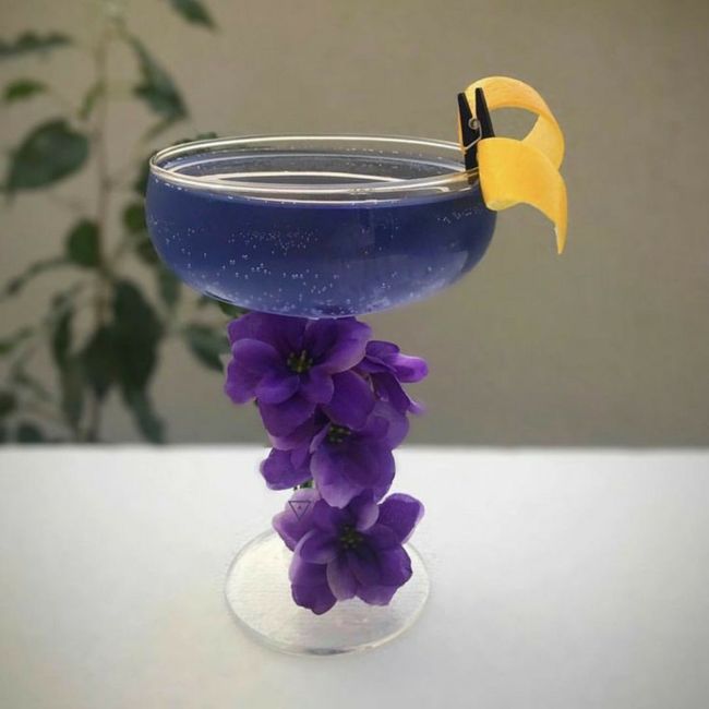 Bebidas en tu gran día en colores oscuros - 2