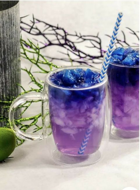 Bebidas en tu gran día en colores oscuros - 4