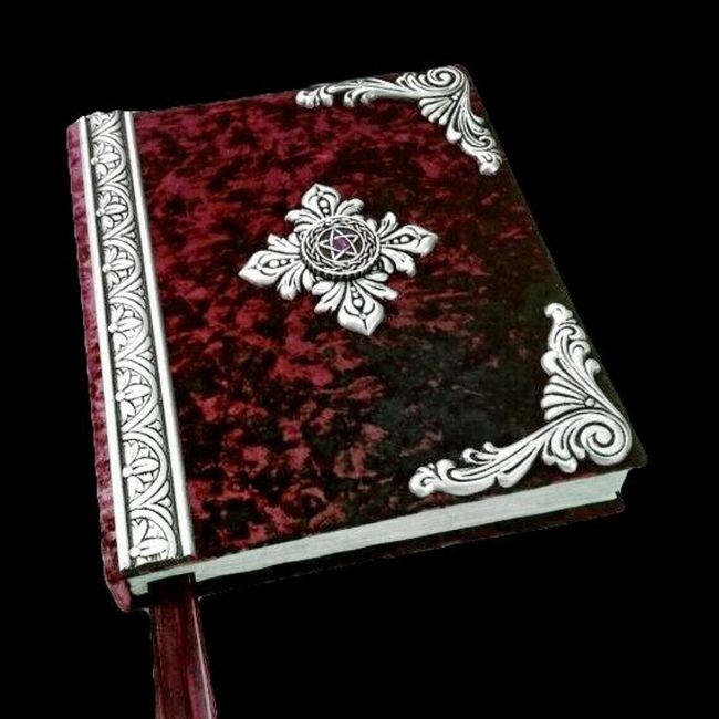 Libros de firmas en tonos oscuros 1