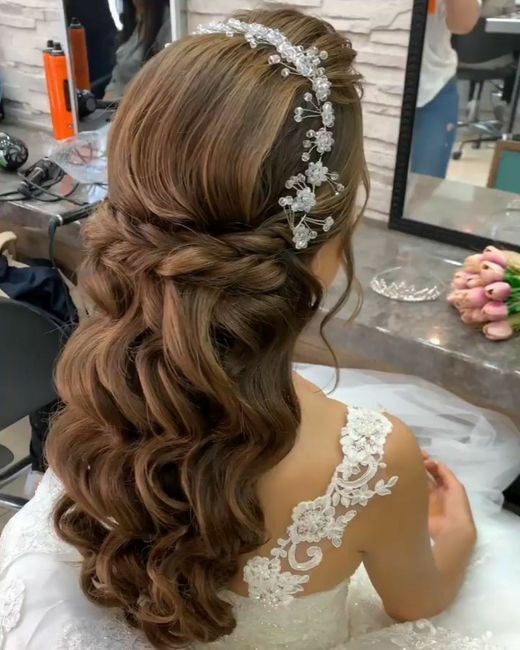 Peinados sueltos para tú gran día 4