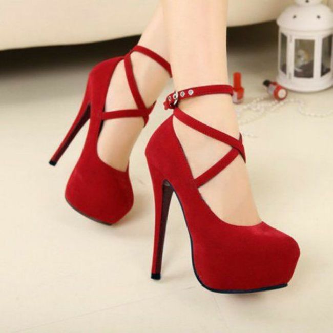 Zapatillas rojas para novia 3