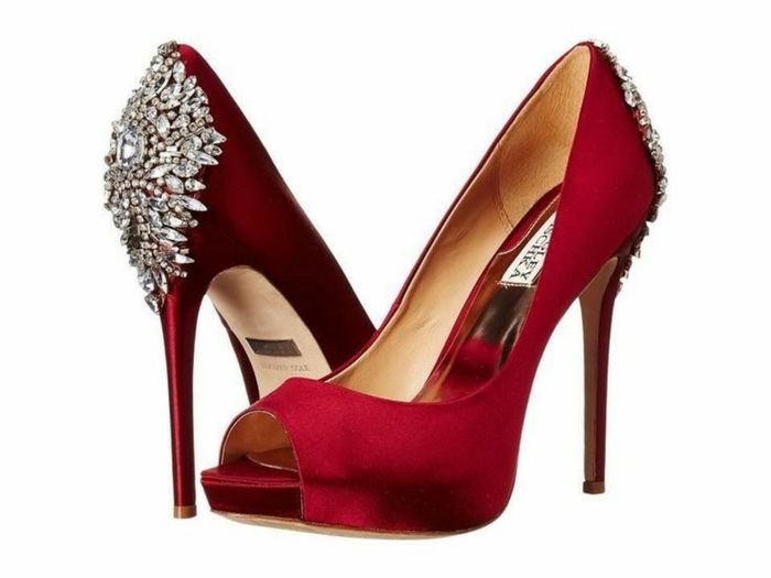 Zapatillas rojas para novia 6
