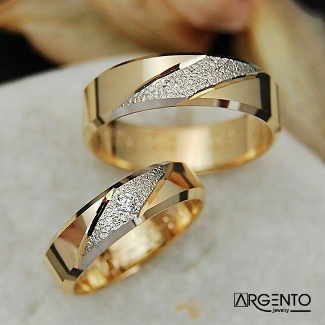Argollas de matrimonio doradas 1