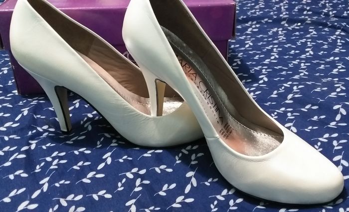 Mis Zapatillas de novia Marce 2