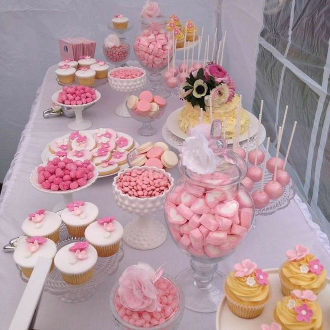 Mesa de dulces en color rosa 1