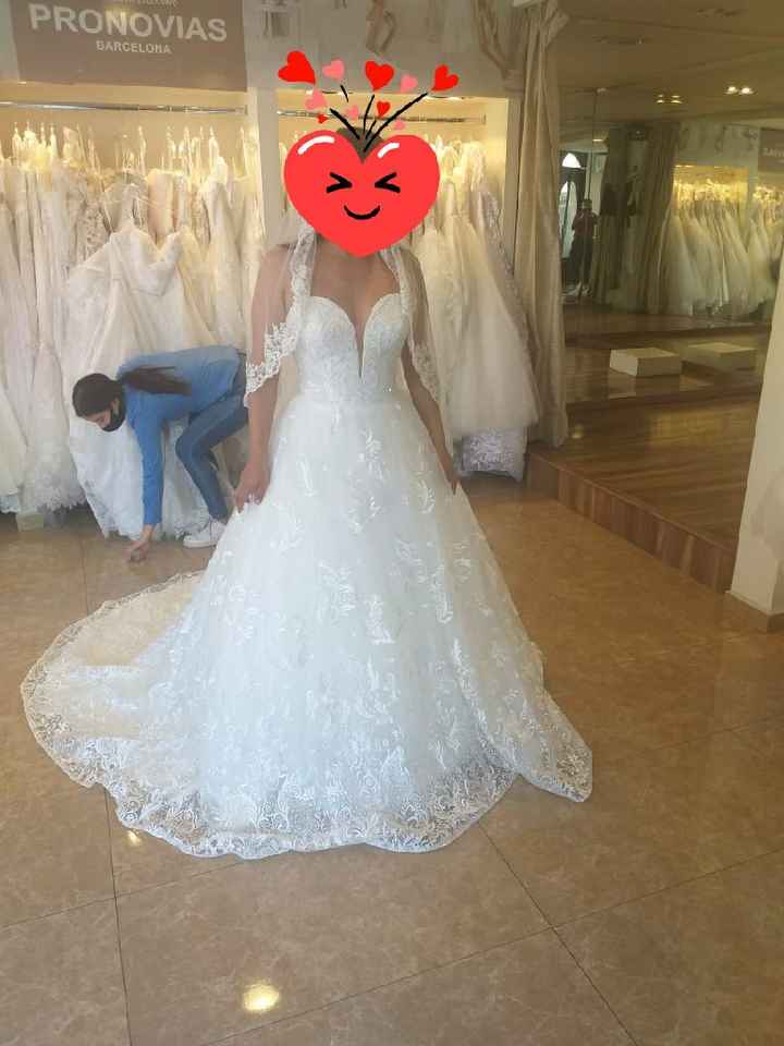 Vanessa reta a las novias de la comunidad a... - 1