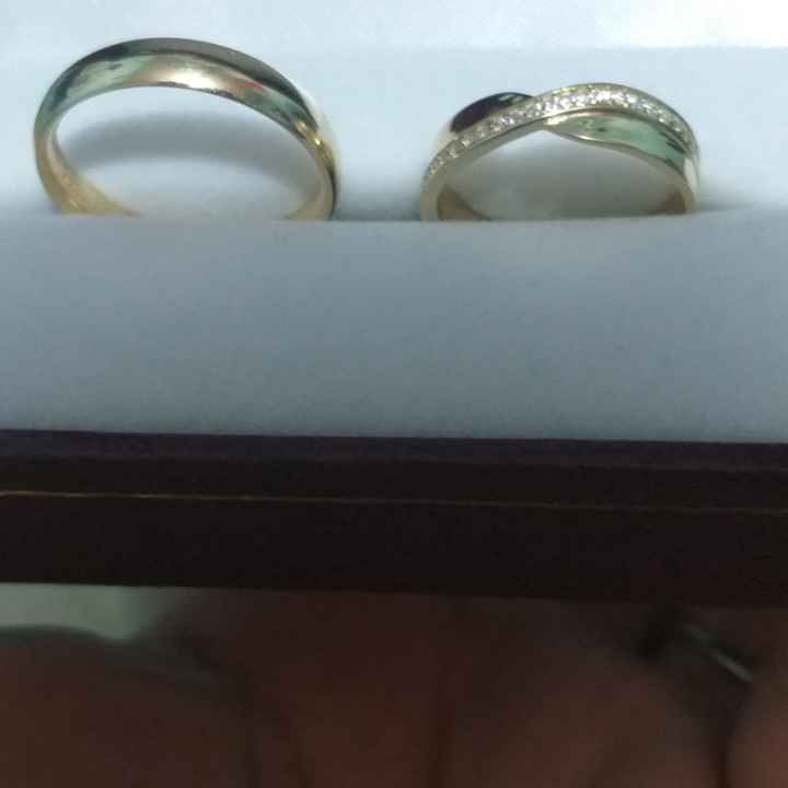 Argollas matrimoniales iguales o diferentes - 1
