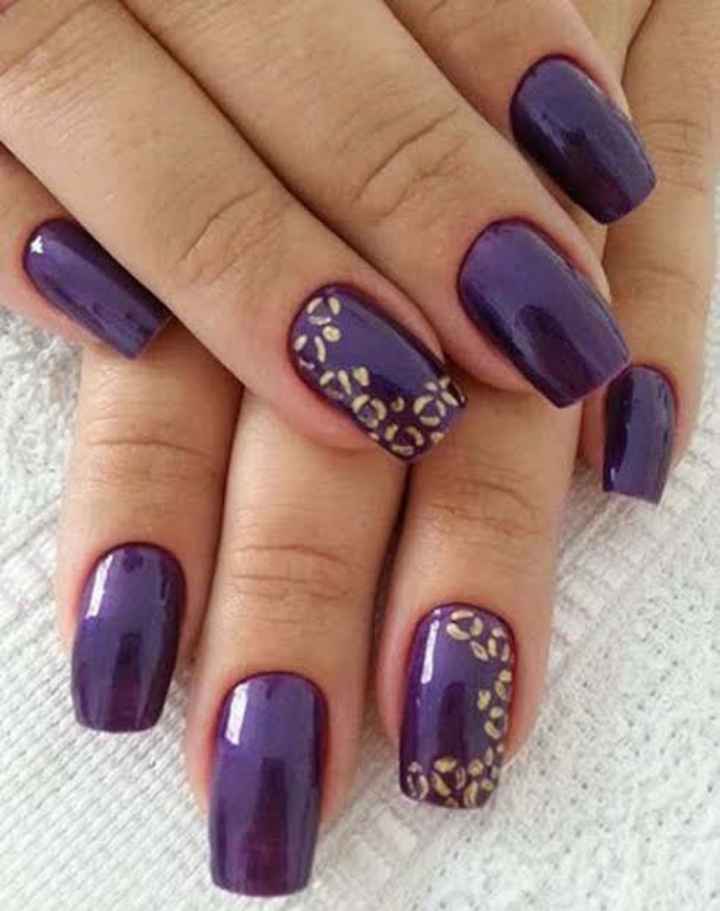Uñas en tono morado 🌈 - 7