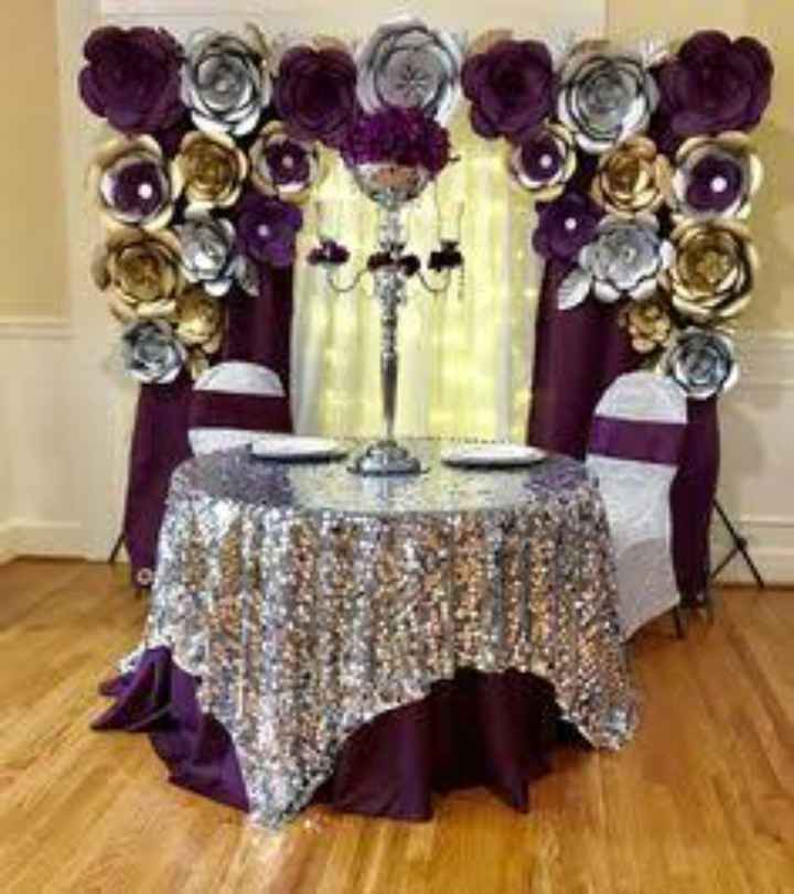Mesa para novios en tonos morado - 2
