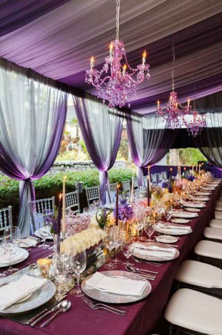 Decoración de salon en tonos morado - 7