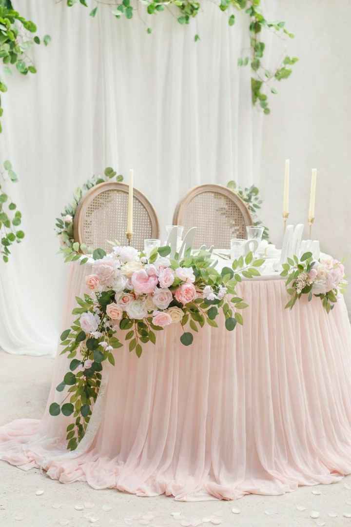 Mesa principal en rosa 🎀 - 7