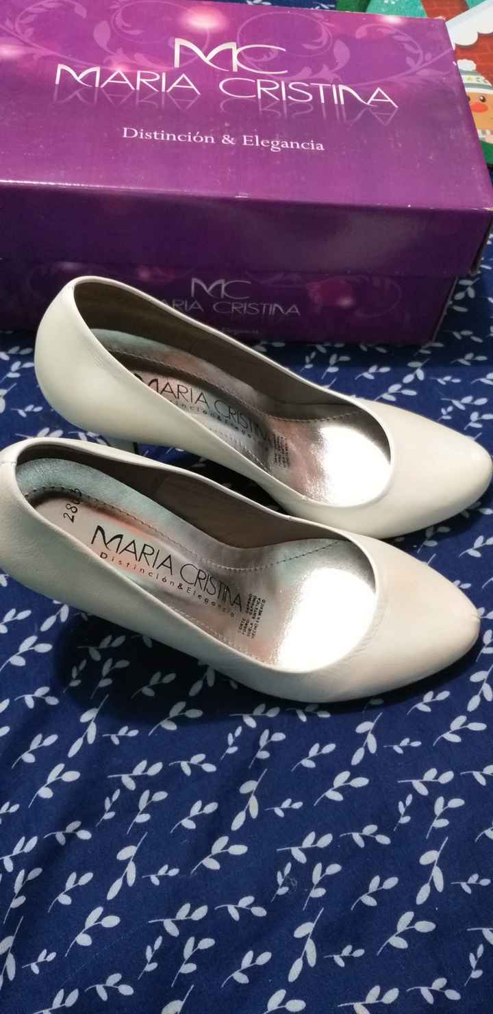 Zapatillas y joyería para mi gran dia 😊 - 1