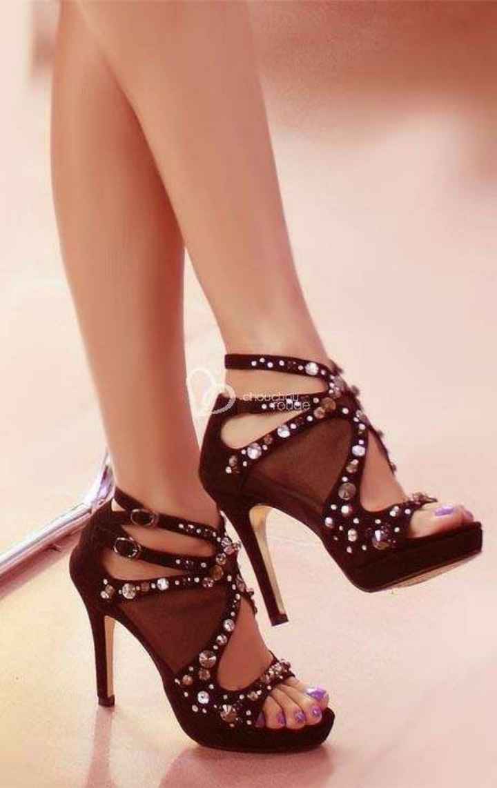 Zapatos de novia en colores oscuros - 2