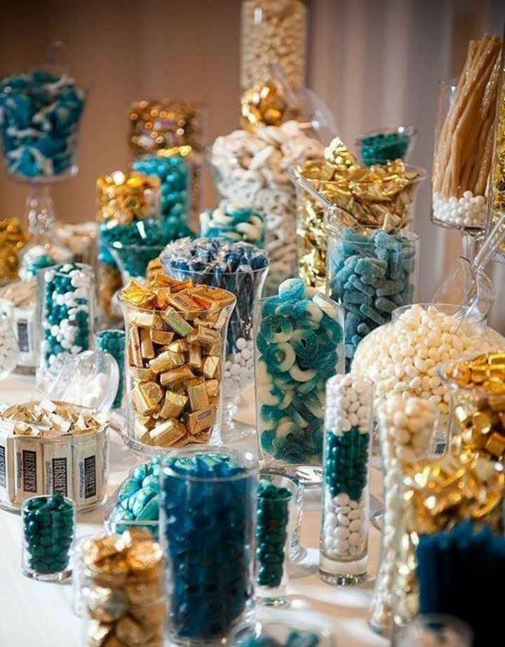 Mesa de dulces en colores oscuros - 3