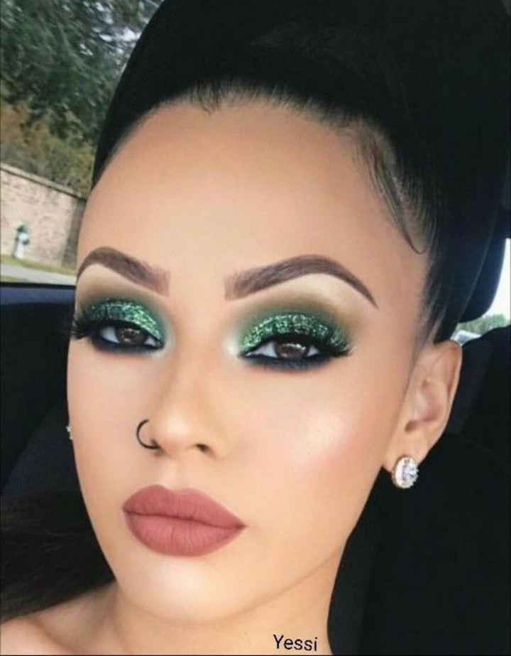 Maquillaje en tonos oscuros - 5