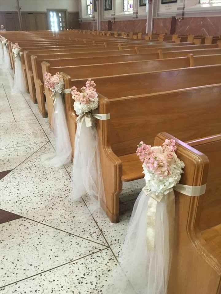 Decoración de iglesia en rosa - 6