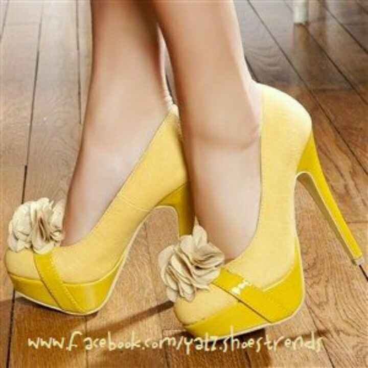 Zapatillas en color amarillo 💛💛 - 4