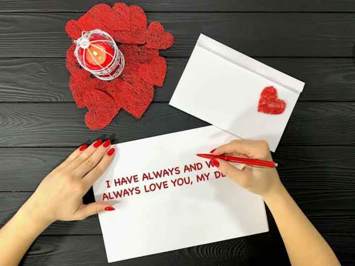 Enviarse cartas de amor sin motivo especial - 1