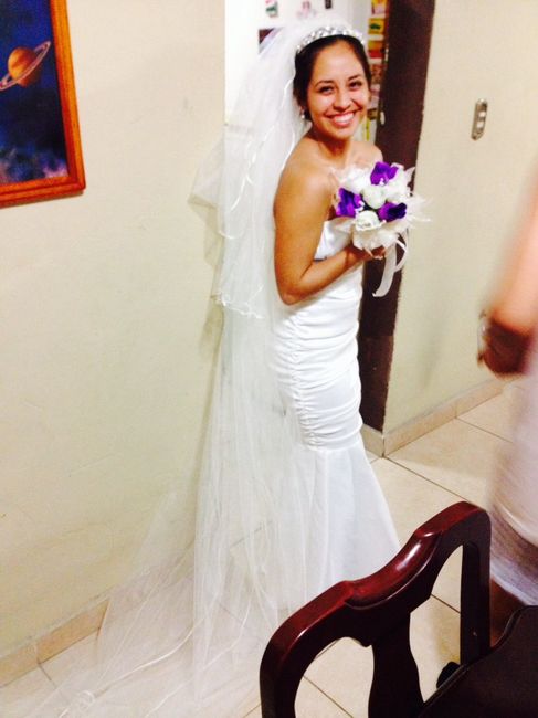 Ayuda alguna ex novia que me pueda prestar su vestido para fotos - 1