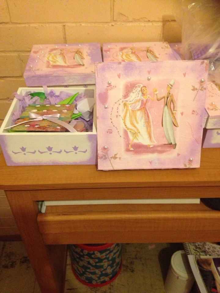 Invitaciones y regalitos para mis damas - 2