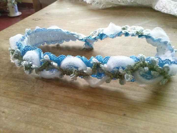 Ya tengo "algo azul"... Mi liguero!
