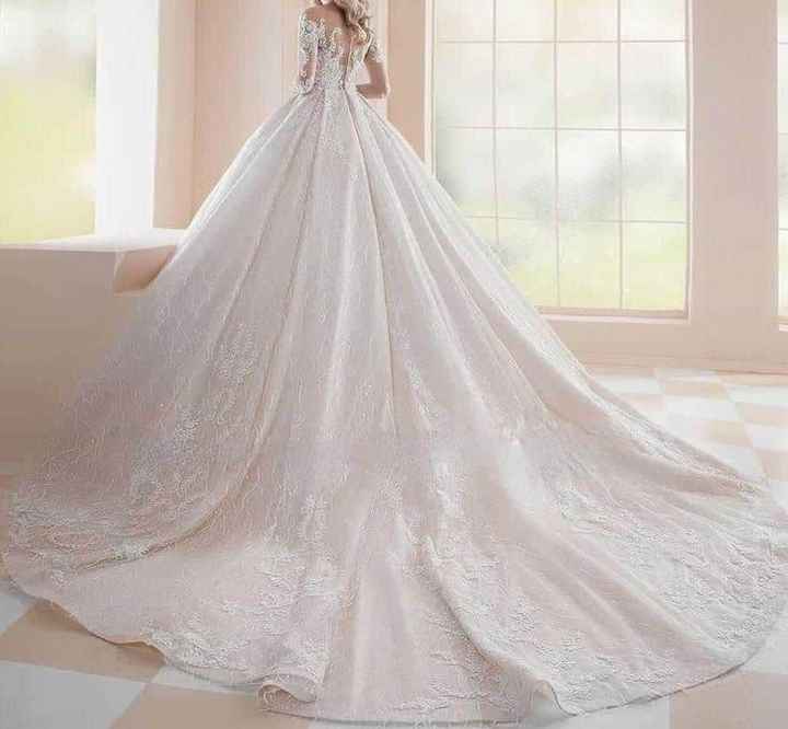 ¿Cuántas ⭐ le das a este vestido de novia?🎁 - 1