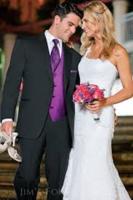 TRAJE TOQUES MORADOS 