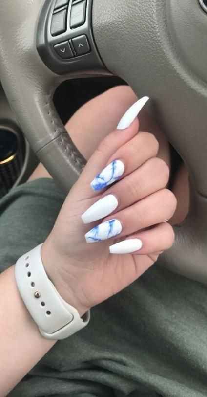 El “algo azul” en las uñas de la novia - 1