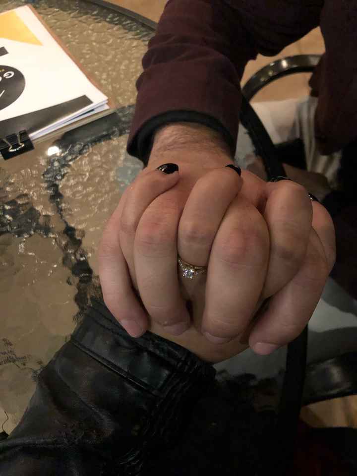 Presuman su anillo de compromiso💍 y como sucedió 😍🤭 - 1