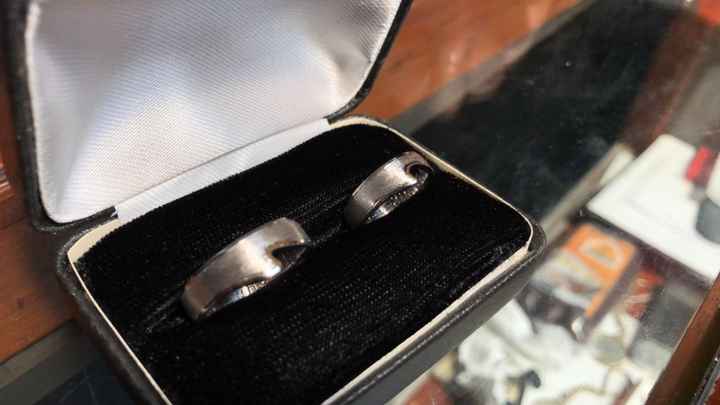 Emoción a tope... ¡ya tenemos nuestros anillos! - 1