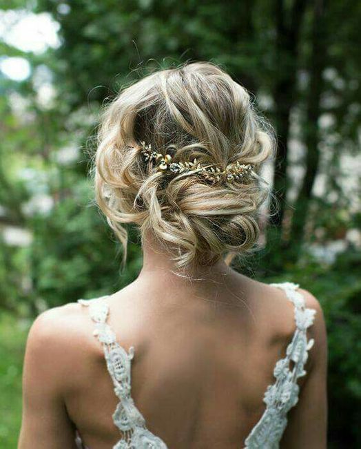 11 peinados de inspiración para llevar una guía de cristales en tu #lookdenovia 👰💎 - 2