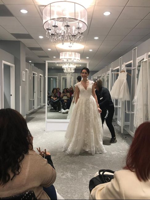 Si tu Fm tuviera que elegir tu vestido de boda.. 12