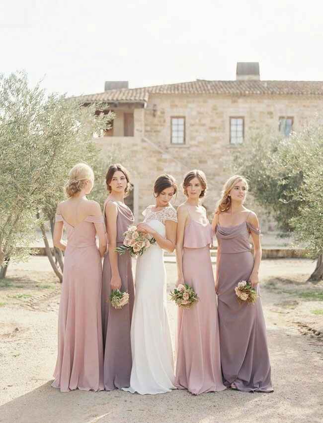 DAMAS DE HONOR