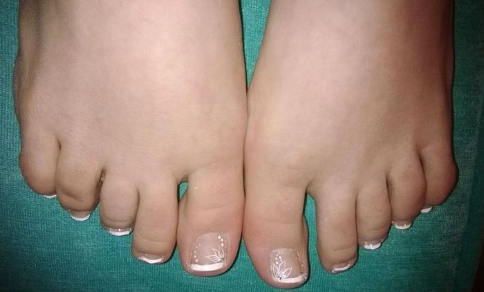 Mi Pedicure y diseño de uñas