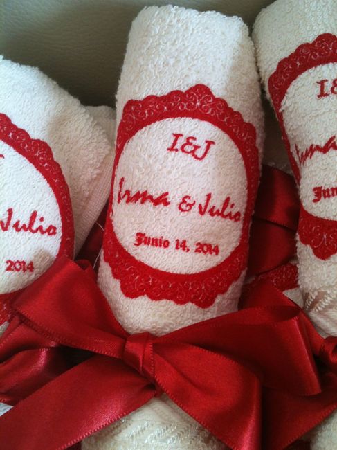 Nuestras Toallas como detalles y recuerdos para invitados