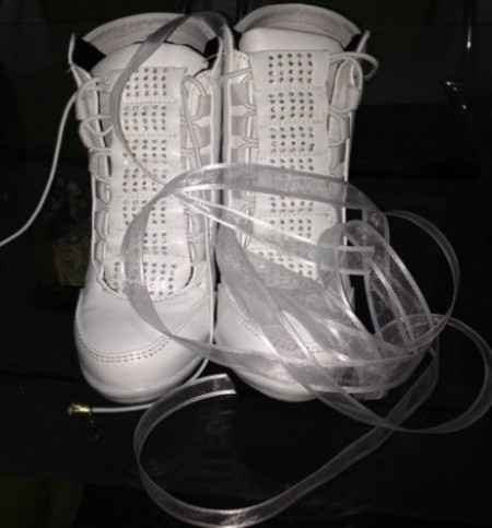 Mis tenis de novia