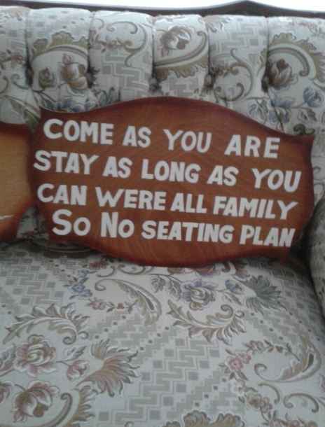 Mi Letrero - No Seating Plan
