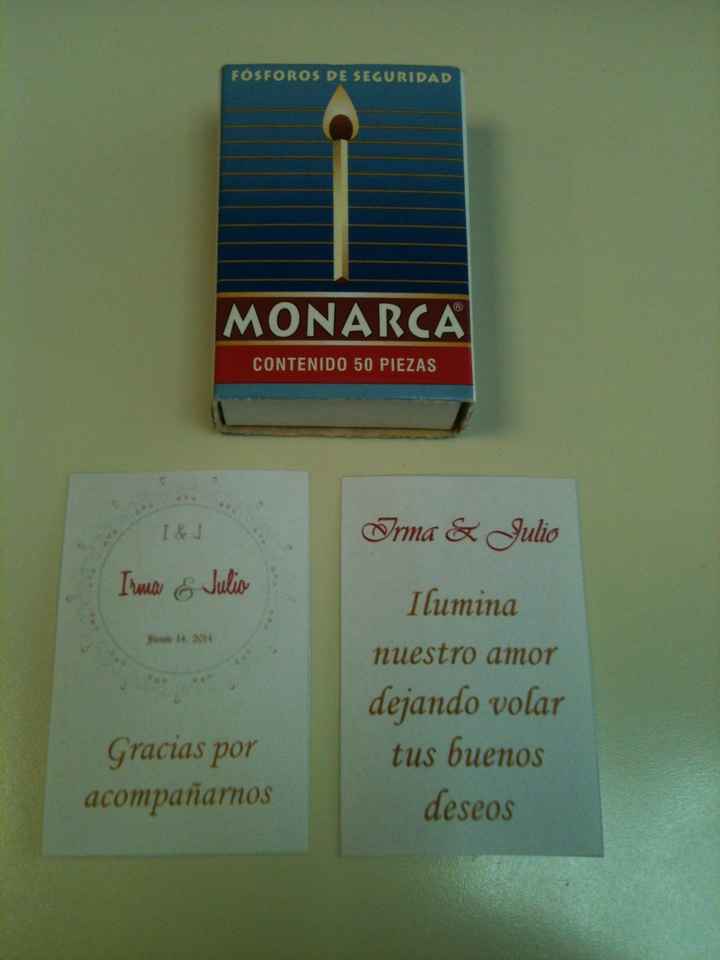 Nuestros cerillos personalizados para los globos de cantoya