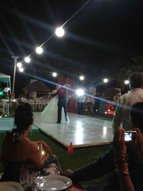 Nuestro vals.... Una bachata de Juan Luis Guerra llamada: Something Good