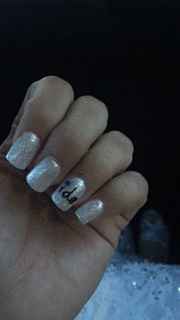 Azul diseño de uñas