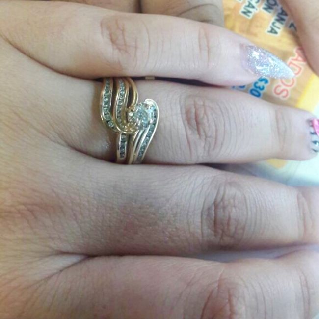 Lunes de presumir su anillo - 1